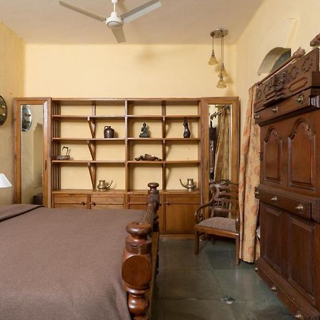 Hostie Chinar Haveli - Heritage Home With Pool, Gurgaon Buitenkant foto