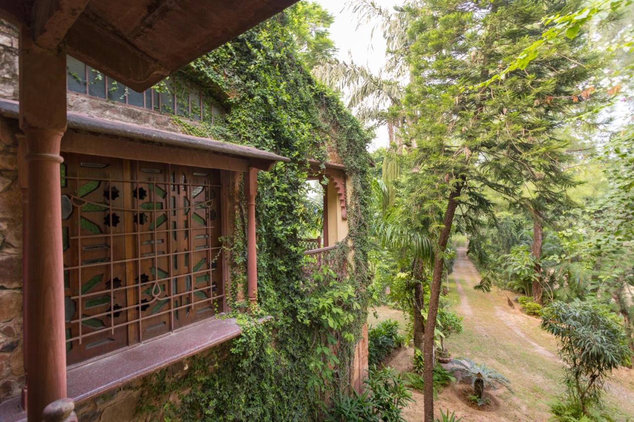 Hostie Chinar Haveli - Heritage Home With Pool, Gurgaon Buitenkant foto