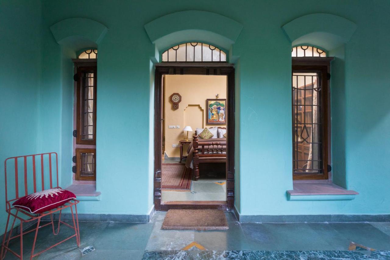 Hostie Chinar Haveli - Heritage Home With Pool, Gurgaon Buitenkant foto