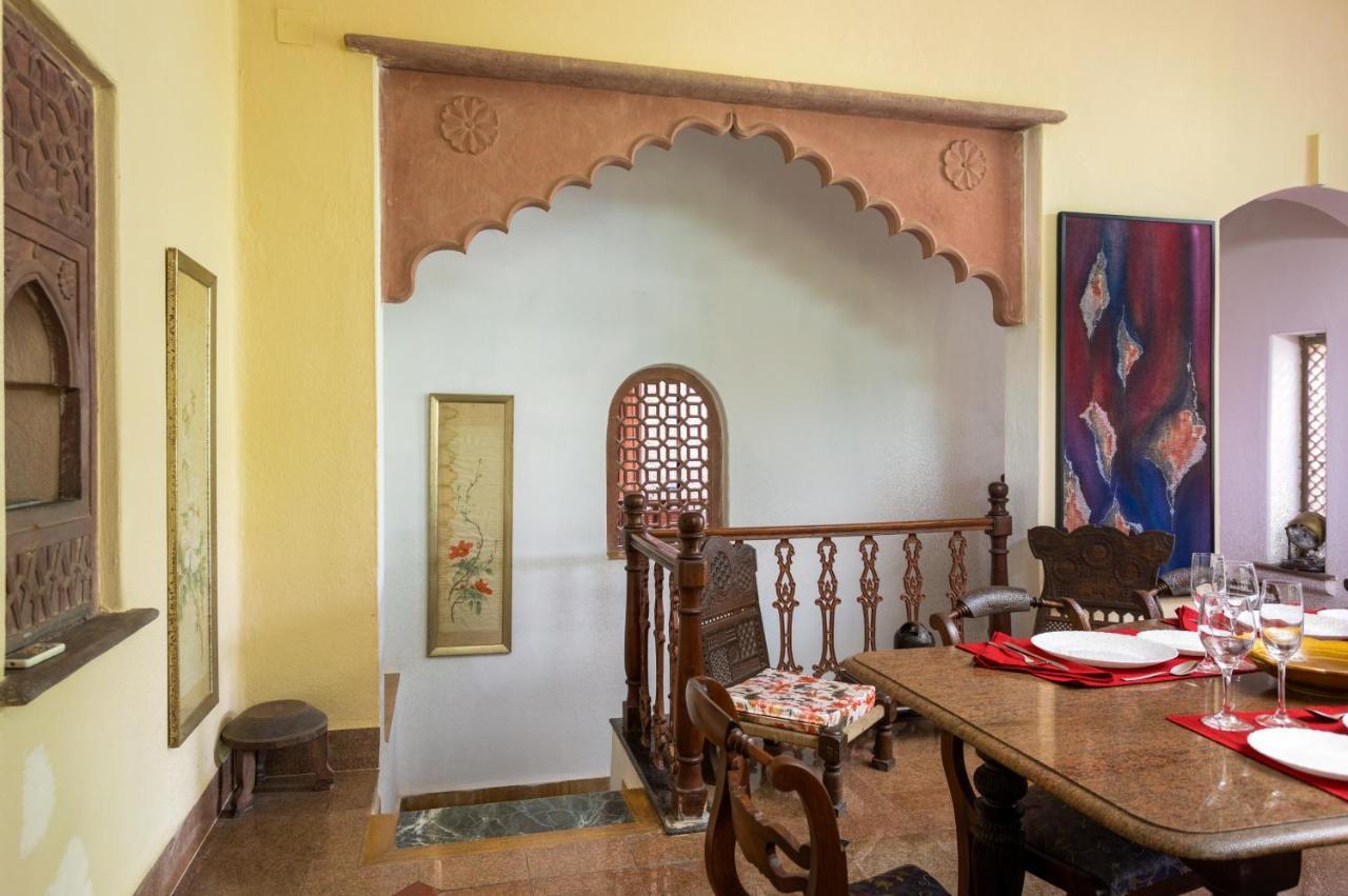Hostie Chinar Haveli - Heritage Home With Pool, Gurgaon Buitenkant foto
