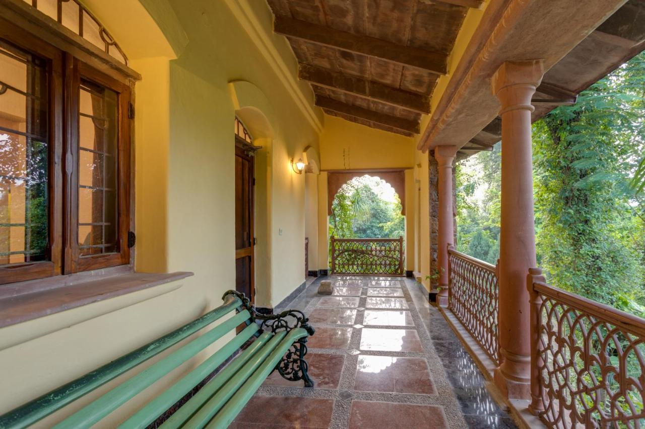 Hostie Chinar Haveli - Heritage Home With Pool, Gurgaon Buitenkant foto