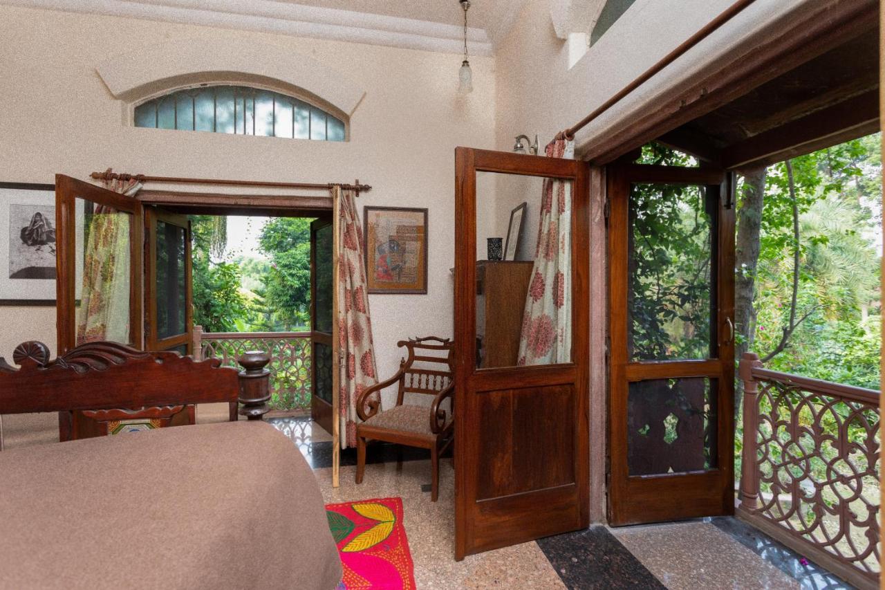 Hostie Chinar Haveli - Heritage Home With Pool, Gurgaon Buitenkant foto