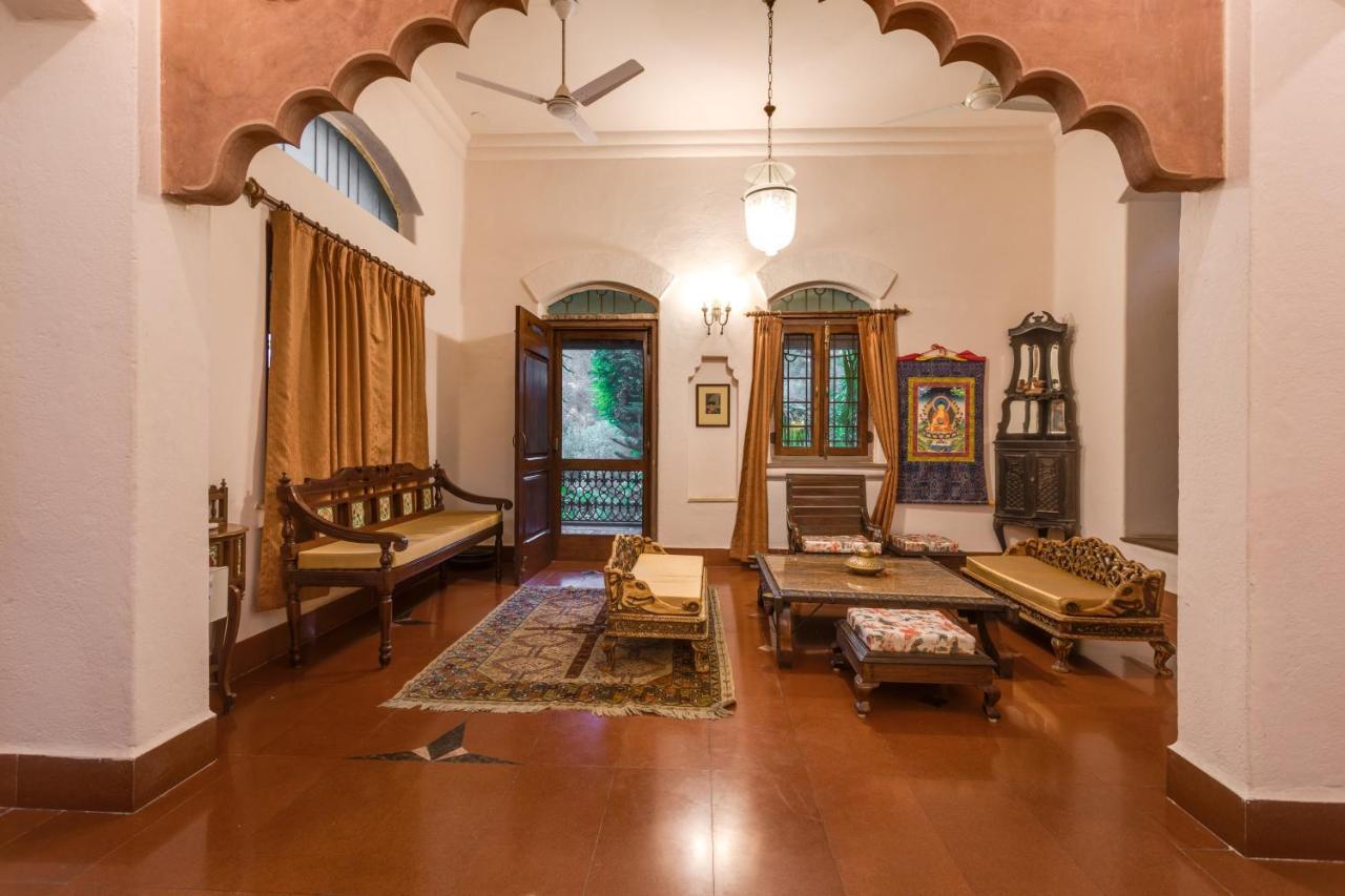 Hostie Chinar Haveli - Heritage Home With Pool, Gurgaon Buitenkant foto